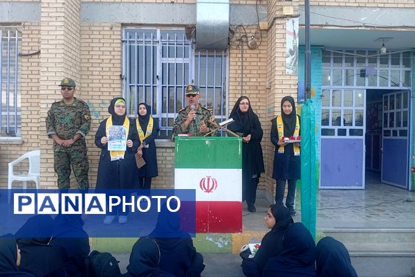 نیرویی خستگی ناپذیر که گام‌هایش همیشه محکم و استوار است 