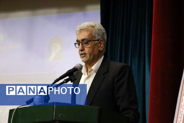 دیدار مدیرکل مدارس غیر دولتی وزارت آموزش و پرورش با مسئولان مدارس غیر دولتی استان یزد