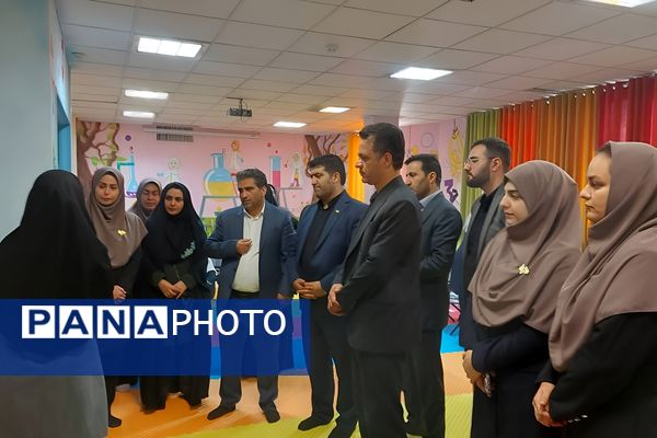 آیین افتتاحیه اتاق بازی و یادگیری در دبستان نیایش شهرستان قدس