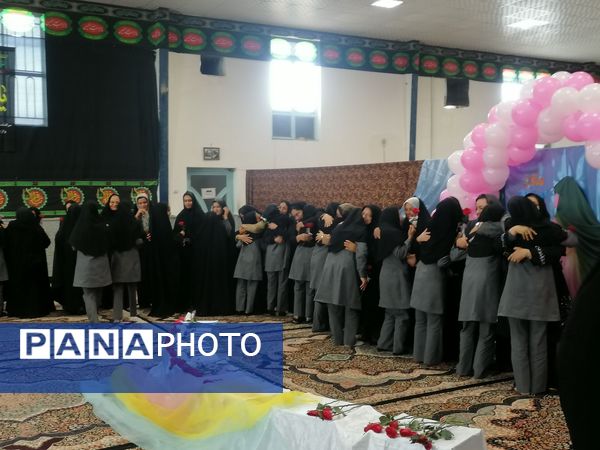 مراسم ولادت حضرت فاطمه(س)در حسینیه حسینی روستا ارغا شهرستان خلیل آباد 