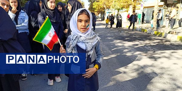 دانش‌آموزان امروز، ادامه‌دهندگان راه آگاهی و آزادگی دیروز