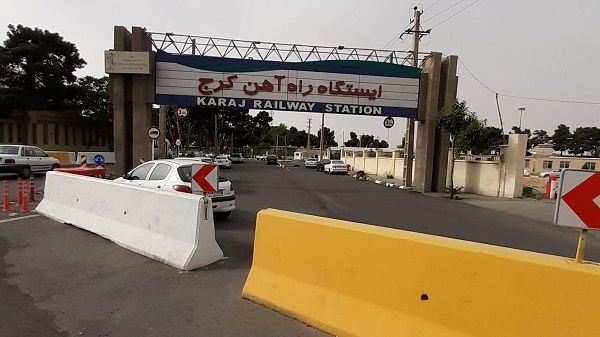 ضرورت وجود پل عابرپیاده در منطقه حسین‌آباد کرج برای سلامت دانش‌آموزان