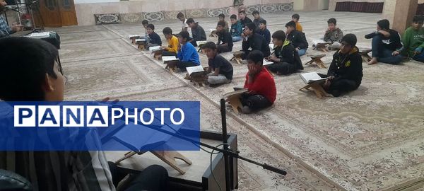 جلسه قرآنی و آموزش تخصصی قرائت قرآن کریم شهدای فدافن