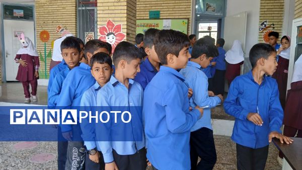 انتخابات شورای دانش‌آموزی دبستان شهید مطهری فین 