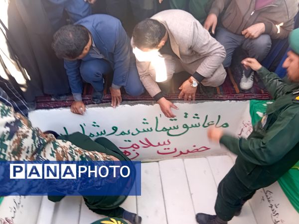 تشییع و تدفین شهید گمنام در شهر غلامان 