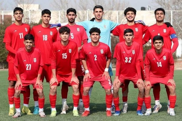 ۳۶ بازیکن در اردوی تیم ملی نوجوانان پا به توپ می‌شوند