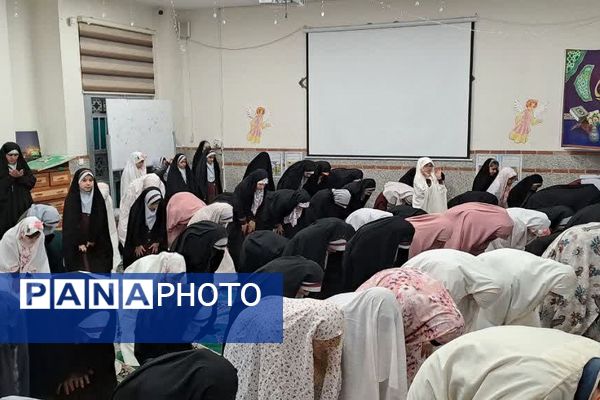  برگزاری مراسم شهادت امام صادق علیه السلام در دبستان شاهد ام البنین (س) ناحیه دو شهرری 