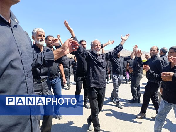 عاشورای حسینی در آشخانه و ۷۲ دیگ غذای نذری