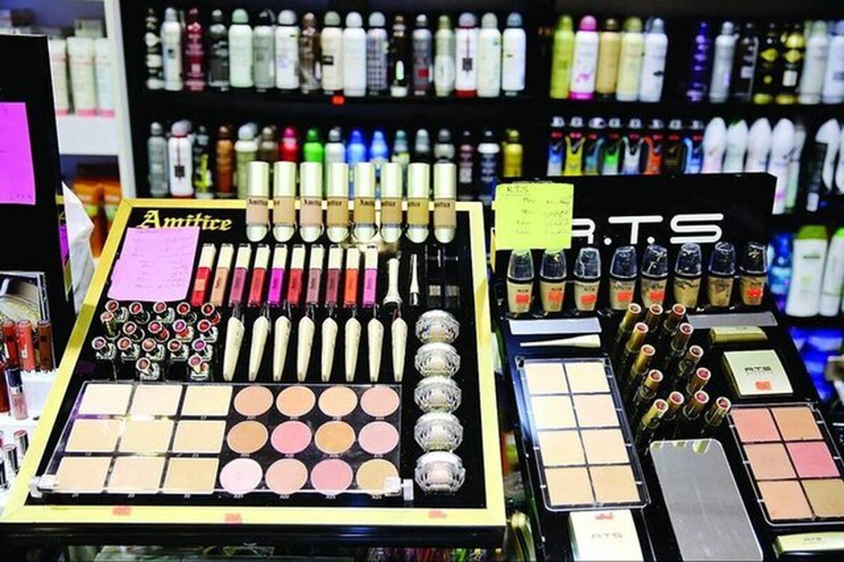 هشدار سازمان غذا و دارو: این ۱۲ محصول آرایشی لب بدون مجوز رسمی هستند