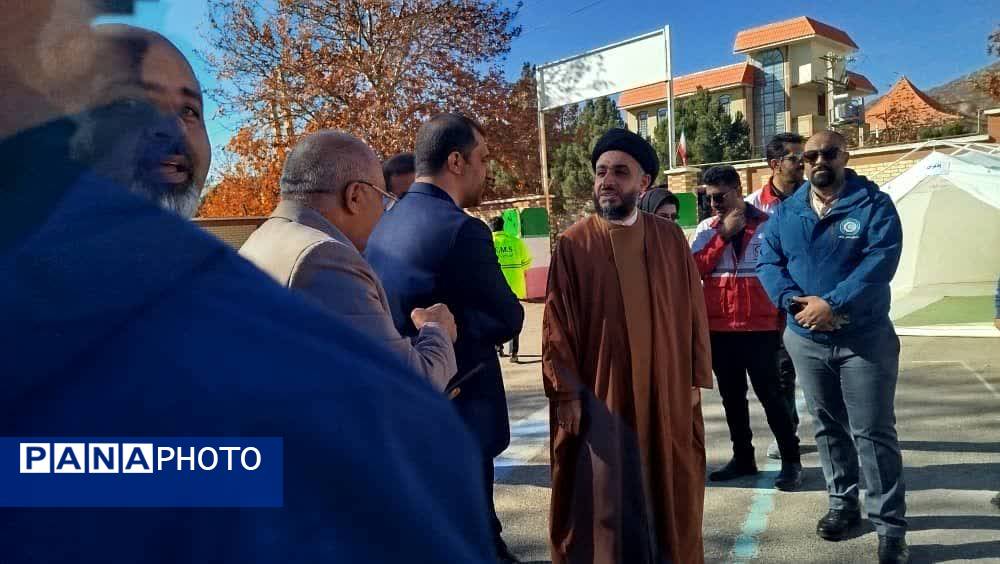 برگزاری مانور زلزله در مدرسه دانش سی سخت 