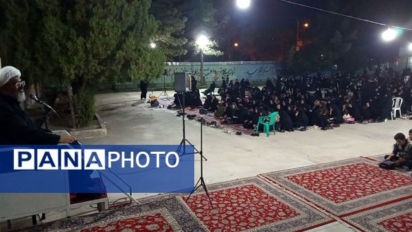 شب عاشورا؛ هیئت فرهنگیان میزبان امام جمعه کاشمر