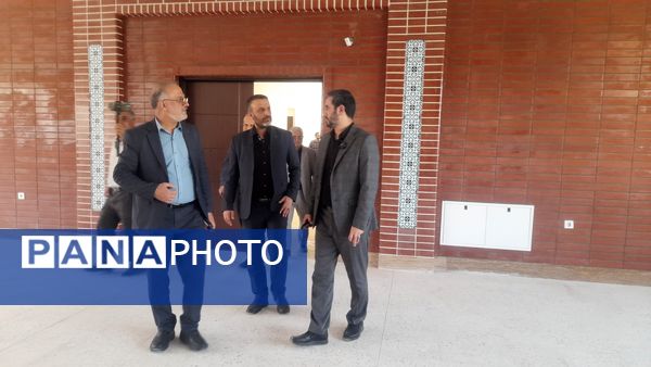 بازدید مدیرکل نوسازی توسعه و تجهیز مدارس استان تهران از پروژه‌های مدارس شهرستان اسلامشهر