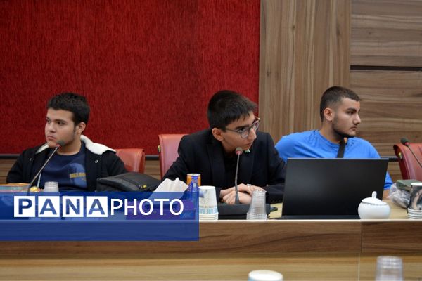 بدرقه دانش‌آموزان عمره‌گزار شهرستان‌های استان تهران