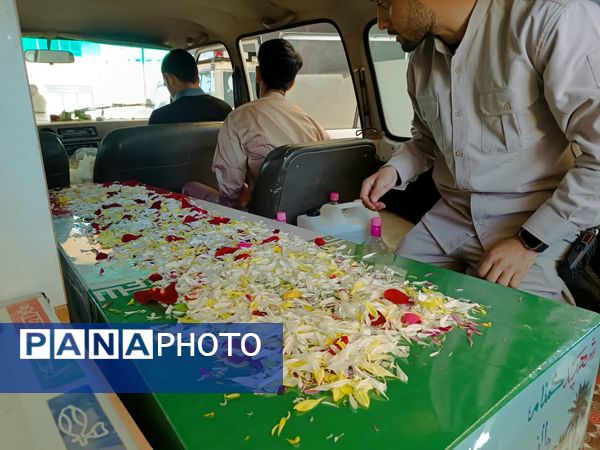 میزبانی دانش‌آموزان دختر شهرستان تفت از شهید گمنام