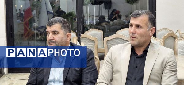 آیین تجلیل از خبرنگاران و اصحاب رسانه در محمودآباد