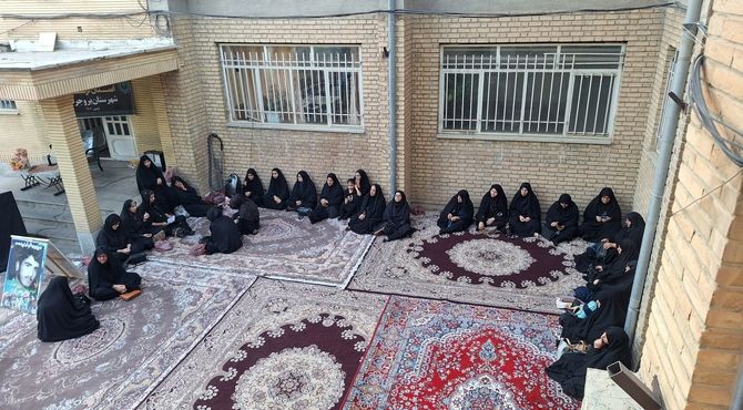 برگزاری مراسم باشکوه اربعین حسینی در اداره آموزش و پرورش بروجرد 
