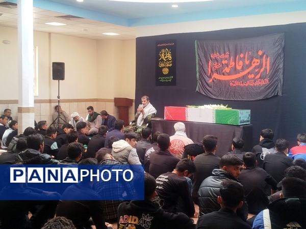 تشییع پیکر مطهر مهمانی متفاوت در زاوه