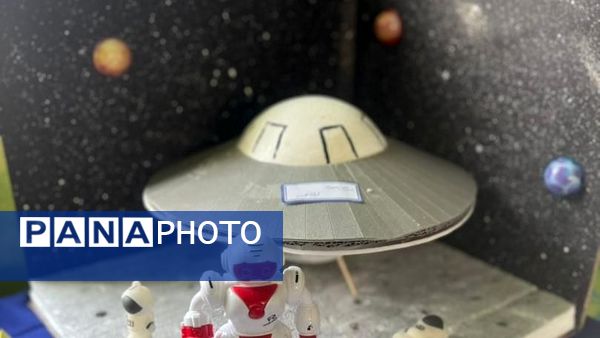 نمایشگاه آثار هفته جهانی فضا در حاجی‌آباد