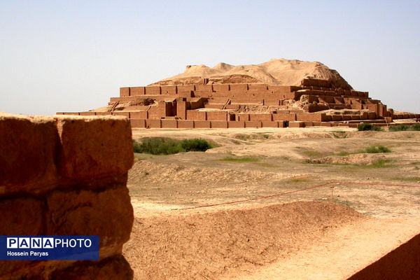 زیگورات چغازنبیل