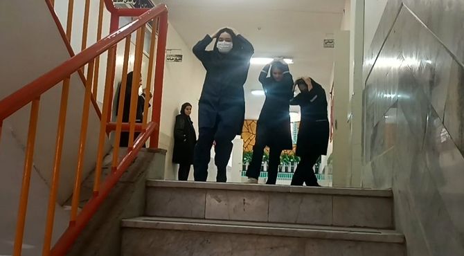 بیست و هفتمین مانور سراسری زلزله در دبیرستان شهید مراد علی امینی و هنرستان کیمیا