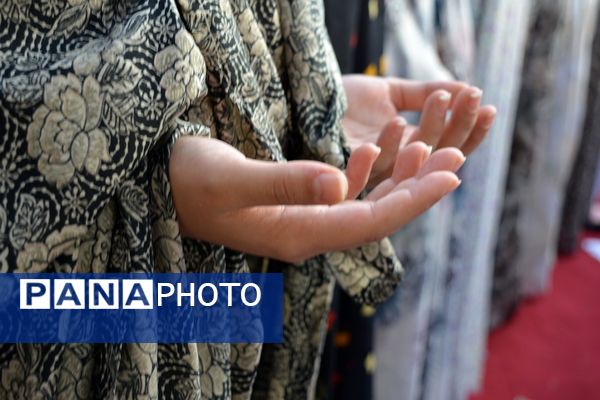 نماز باران، همخوانی زمین و آسمان در دبیرستان ولایت بهارستان‌دو