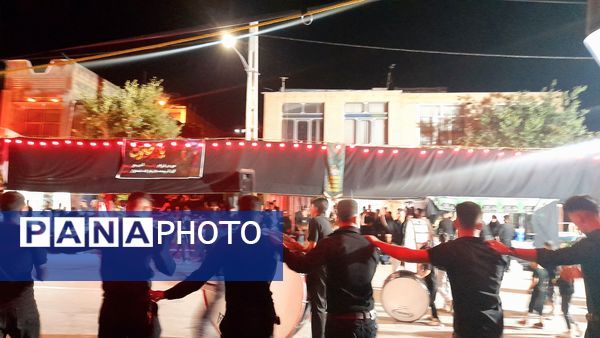 عزاداری باشکوه مردم شهر بن 
