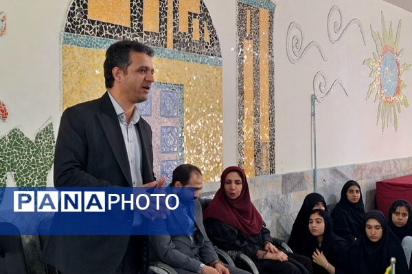 تابستانی متفاوت در دبیرستان دخترانه توحید یک؛آغاز فعالیت های مهارت محور پایگاه تابستانی