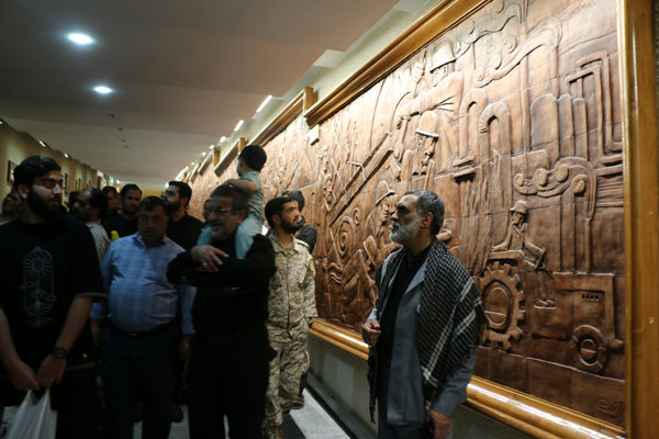 بازدید معلمان قم از موزه دفاع مقدس همدان-1
