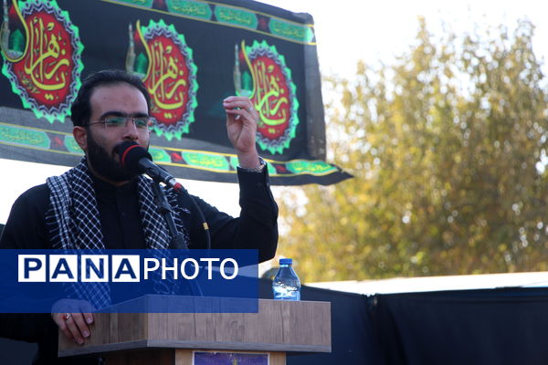 مراسم استقبال ار هفت شهید گمنام در یزد 