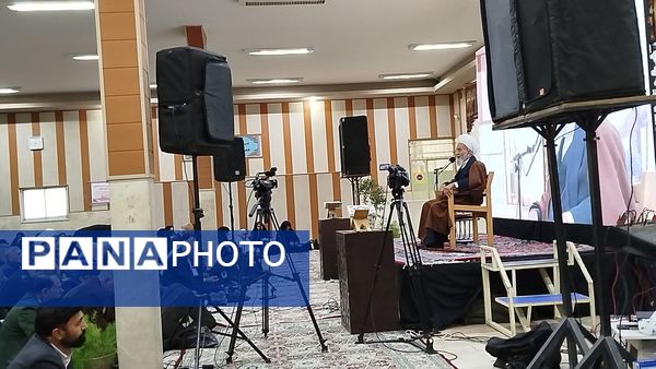 مراسم پر فیض دعای ندبه به همراه آئین رونمایی و عطرافشانی سنگ یادبود شهید گمنام 