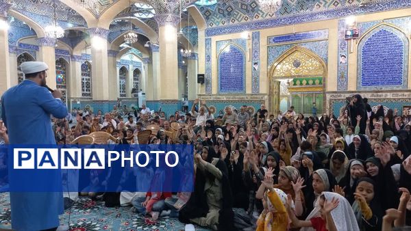اختتامیه جشنواره تولید محتوا نماز و مسابقه عطر انتظار در امامزاده سیدجعفر یزد