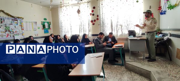 کارگاه ضمن خدمت مربیان پیشتاز سازمان دانش‌آموزی در شیروان