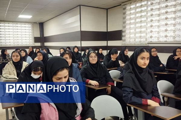 گرامیداشت هفته پژوهش در کهریزک 