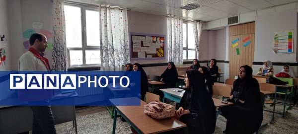 کارگاه ضمن خدمت مربیان پیشتاز سازمان دانش‌آموزی در شیروان
