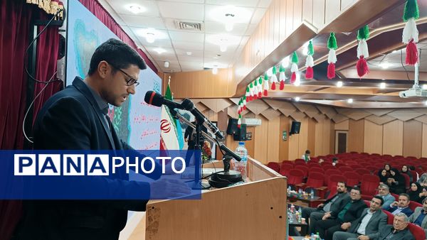 رونمایی سراسری «روایت قهرمان» در آیین گرامیداشت هفته کتاب یاسوج