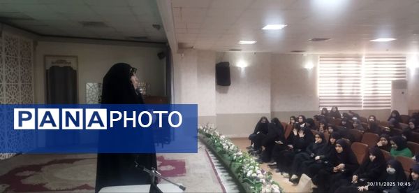  کارگاه توجیهی مسابقات قرآن، عترت و نماز ویژه برترین های دختر مدارس ناحیه 4