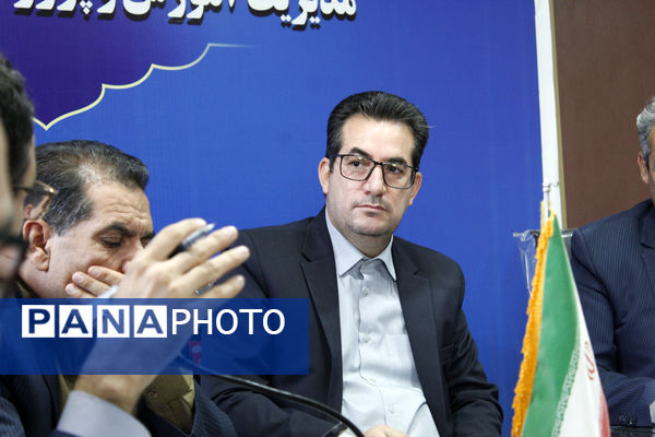 نشست جمع بندی بازدید‌های پروژه مهر از شهرستان‌های گرمه و جاجرم