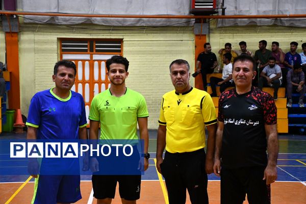 آغاز مسابقات ورزشی فرهنگیان عشایر فارس
