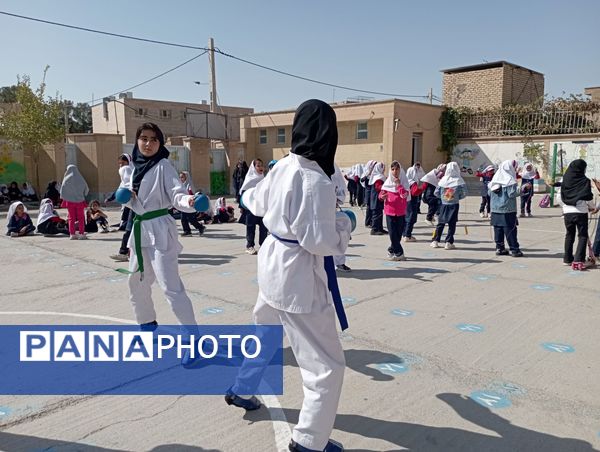 المپیاد درون مدرسه‌ای، یک روز پرنشاط در دبستان تکتم