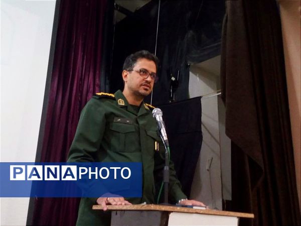 جلسه توجیهی معاونین و مربیان پرورشی مدارس کاشمر