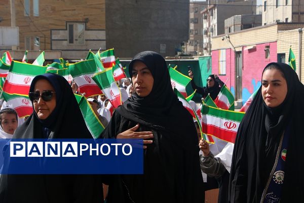 صدای زنگ استکبار ستیزی در مدارس فشافویه گوش نواز شد