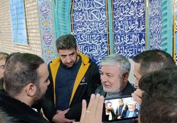  نماینده مجلس بروجن جویای مشکلات مردم شهر سفیددشت