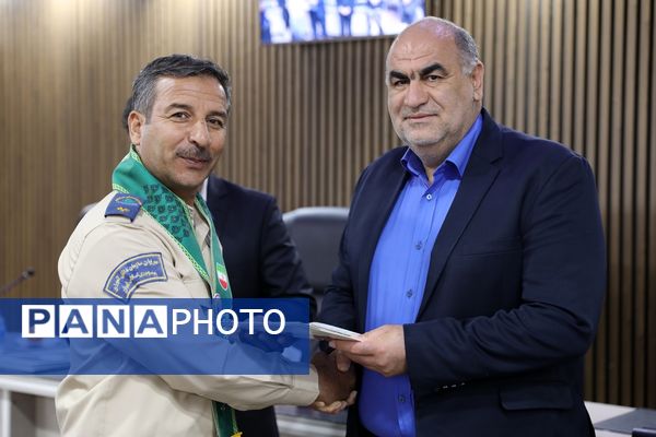 نشست تخصصی قائم مقام سازمان دانش‌آموزی با تشکل‌های پیشتازان در آذربایجان غربی