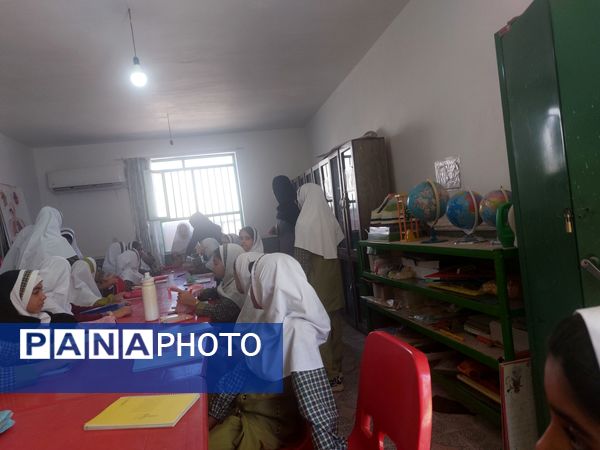 نخستین همایش «از علم تا عمل» در مدارس حاجی‌آباد