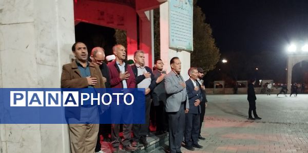 غبار روبی مقبره شهدای گمنام نیشابور