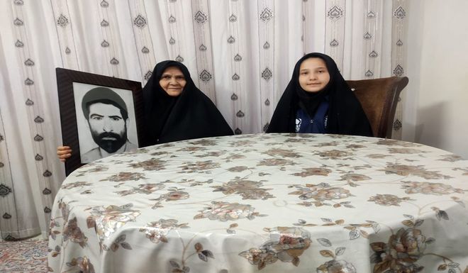 شهدا از خانواده‌شان گذشتند تا کشور در امنیت باشد