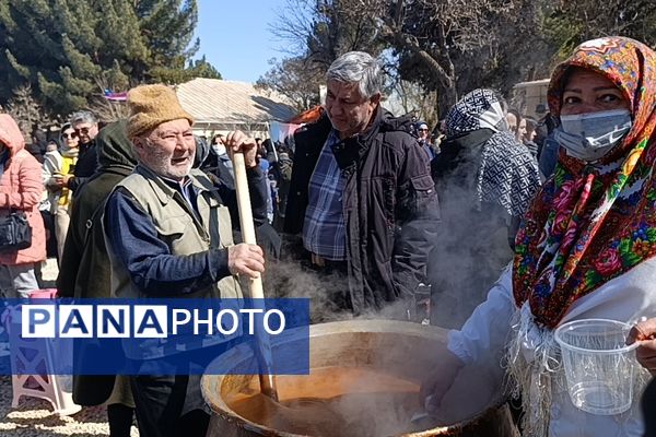 برگزاری جشنواره پخت سمنو در بجنورد 