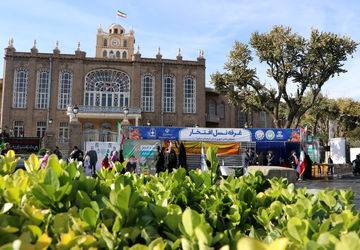 سیزدهم آبان در میدان ساعت، فصلی که دانش‌آموزان تبریزی ورق زدند