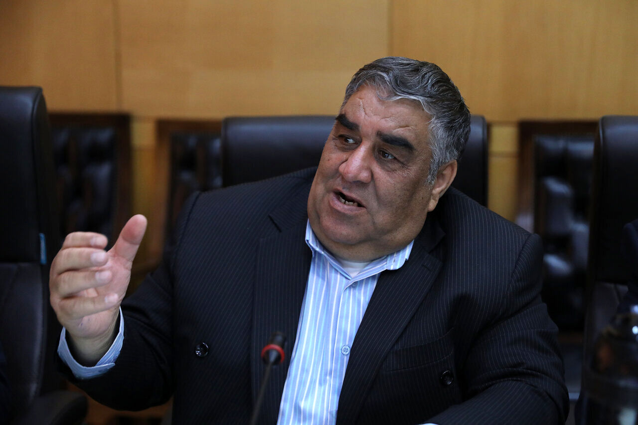 مجلس از همه ظرفیت‌های نظارتی خود برای بهبود شرایط اقتصادی استفاده می‌کند