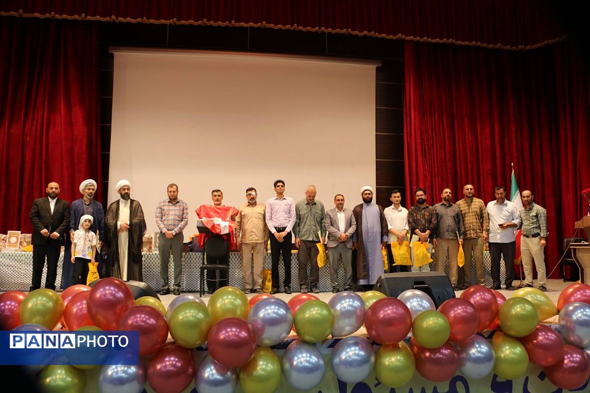 جشن نه سالگی خانواده بزرگ سرود  اسوه در ملارد 